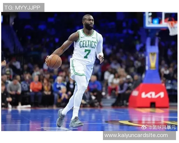 杰伦布朗本赛季表现惊艳已六度得分30东部球员中独领风骚 杰伦布朗本赛季表现惊艳已六度得分30东部球员中独领风骚